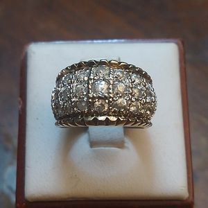 Women's Ring